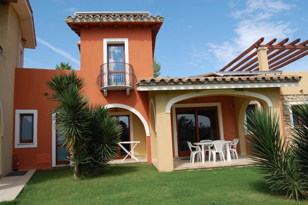 I Lentischi Apart otel Villasimius Oda fotoğraf